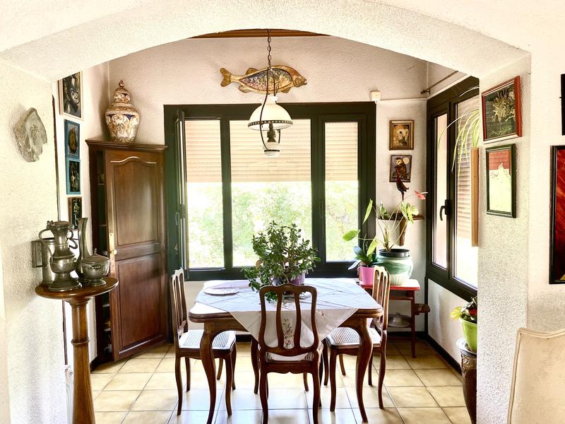 Maison - 180 m² - 4 pièces