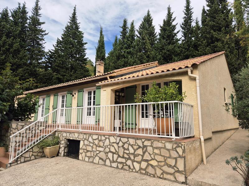 Villa - 200 m² - 8 pièces