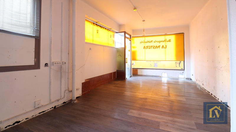 Local commercial - 59 m² - 3 pièces