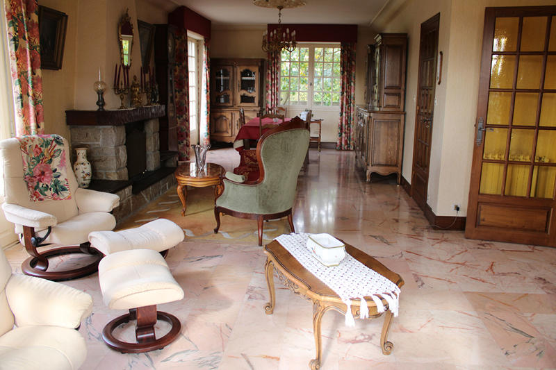 Maison - 172 m² - 7 pièces