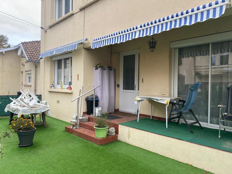 Maison de ville - 156 m² - 9 pièces