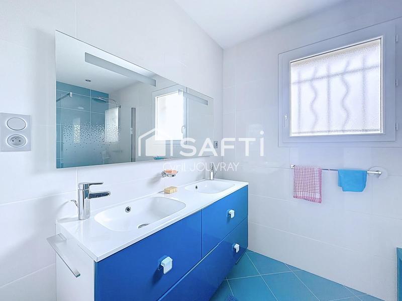 Villa - 185 m² - 6 pièces