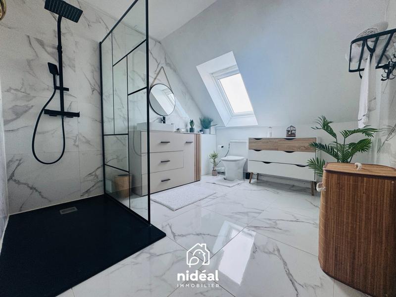 Maison - 131 m² - 5 pièces