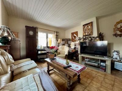 Maison - 125 m² - 5 pièces