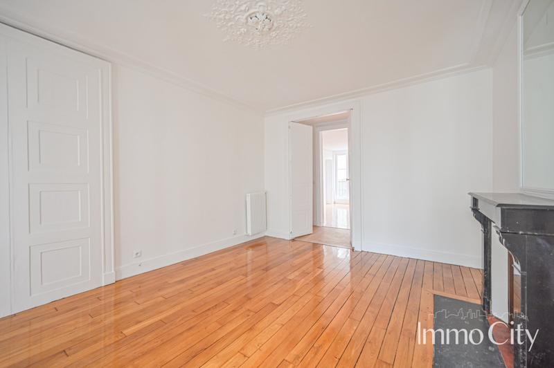 Appartement - 77 m² - 3 pièces