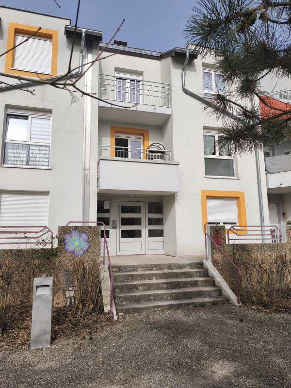 Appartement - 56 m² - 2 pièces