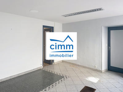 Bureau - 125 m² - 6 pièces