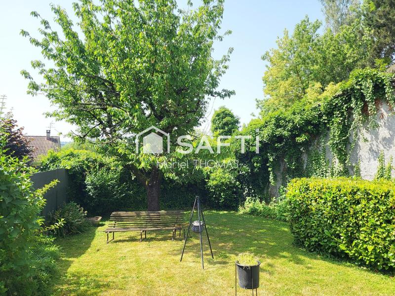 Maison - 110 m² - 6 pièces