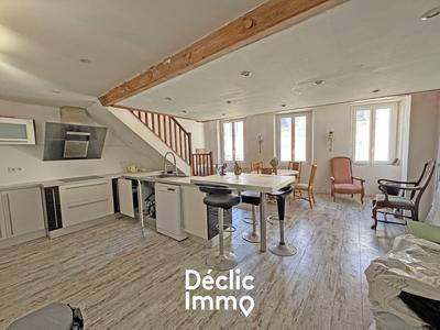 Appartement - 102 m² - 5 pièces