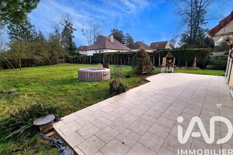 Maison - 95 m² - 6 pièces