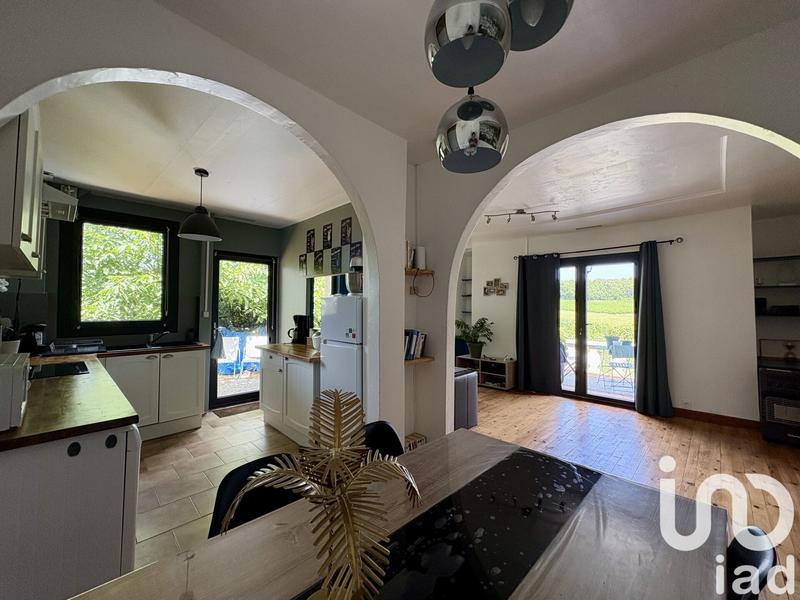 Maison de campagne - 200 m² - 8 pièces