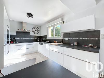 Maison - 132 m² - 6 pièces