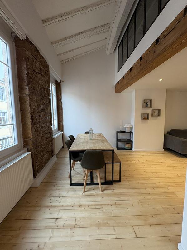 Appartement - 61 m² - 3 pièces