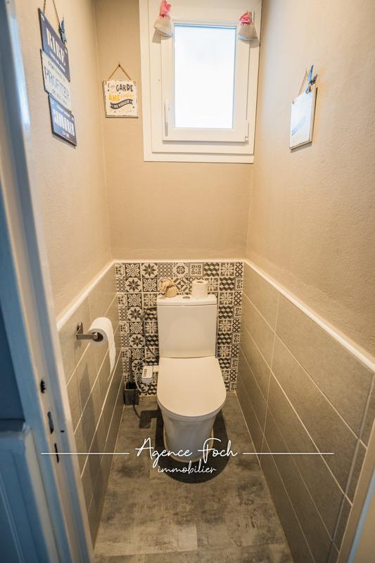 Maison traditionnelle - 133 m² - 6 pièces