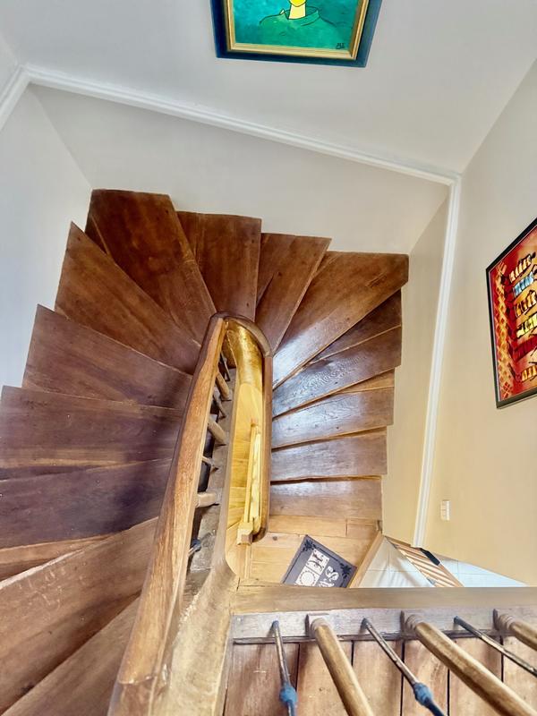 Maison - 142 m² - 6 pièces