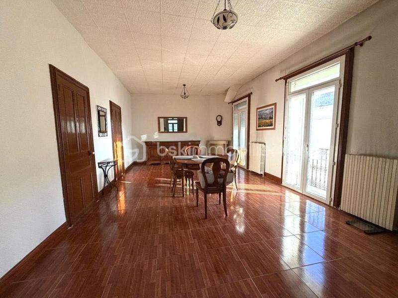 Immeuble - 287 m² - 7 pièces