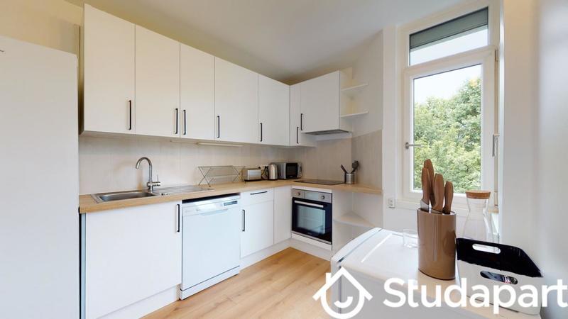 Chambre - 10 m² - 1 pièce