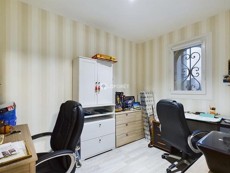 Maison traditionnelle - 175 m² - 8 pièces