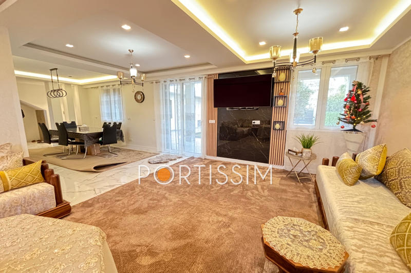 Maison - 138 m² - 5 pièces