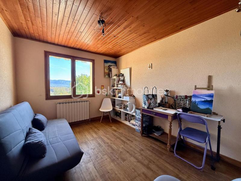 Maison - 121 m² - 5 pièces