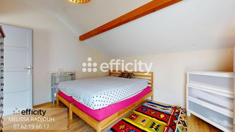 Maison - 167 m² - 6 pièces