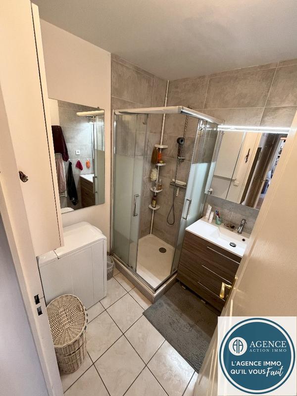 Appartement - 60 m² - 3 pièces