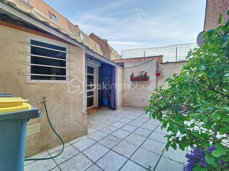 Maison - 100 m² - 5 pièces