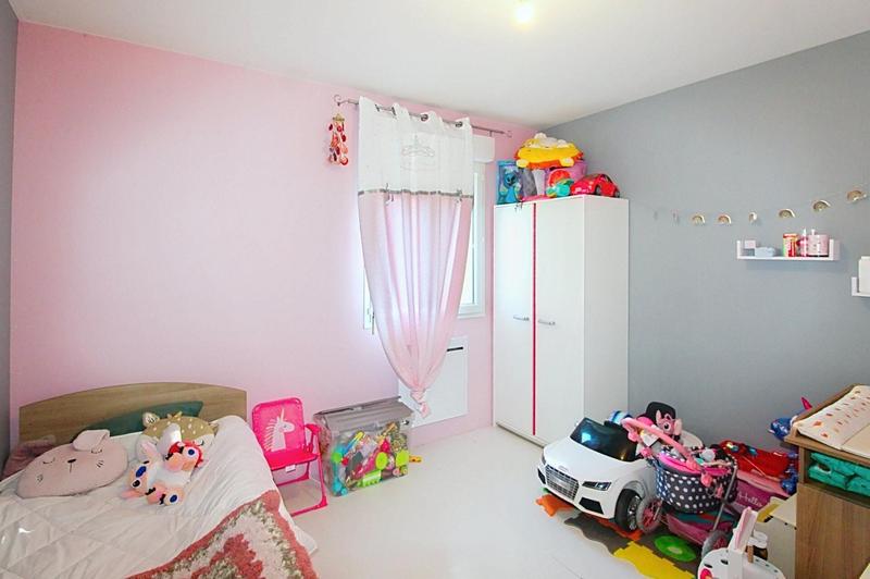 Maison - 99 m² - 4 pièces