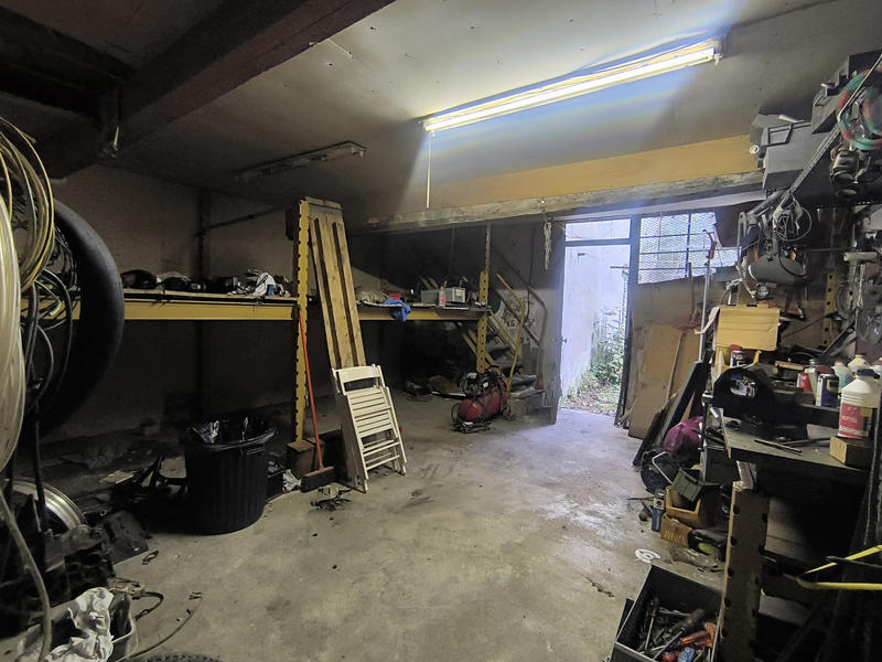 Maison - 300 m² - 10 pièces