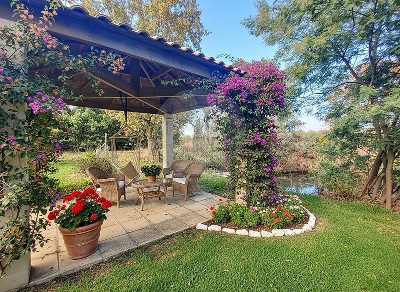 Propriété - 158 m² - 6 pièces