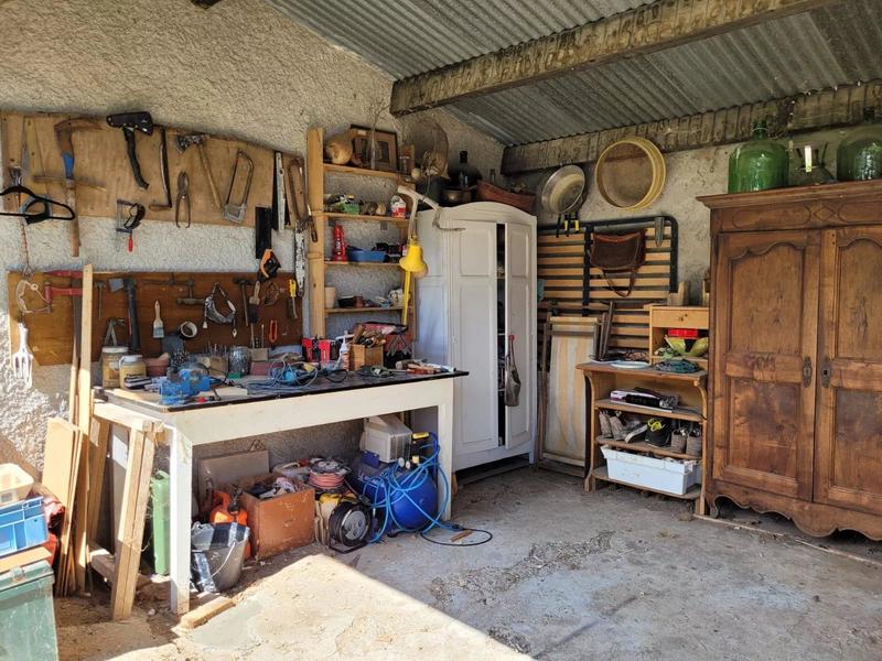 Maison - 220 m² - 7 pièces