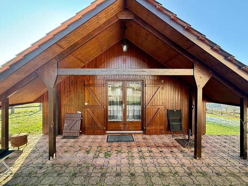 Maison - 96 m² - 4 pièces