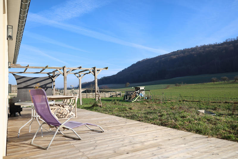 Maison - 90 m² - 4 pièces