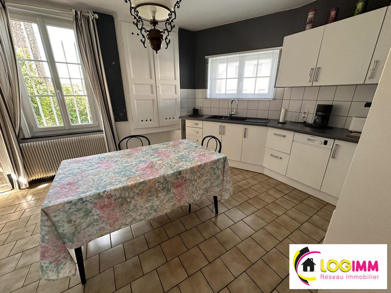 Maison - 174 m² - 7 pièces