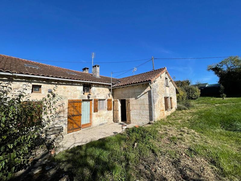 Maison - 88 m² - 4 pièces