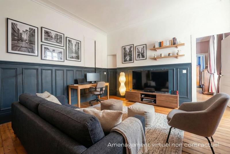 Appartement - 144 m² - 5 pièces