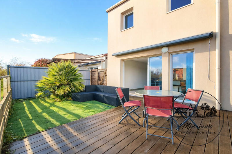 Maison contemporaine - 75 m² - 4 pièces