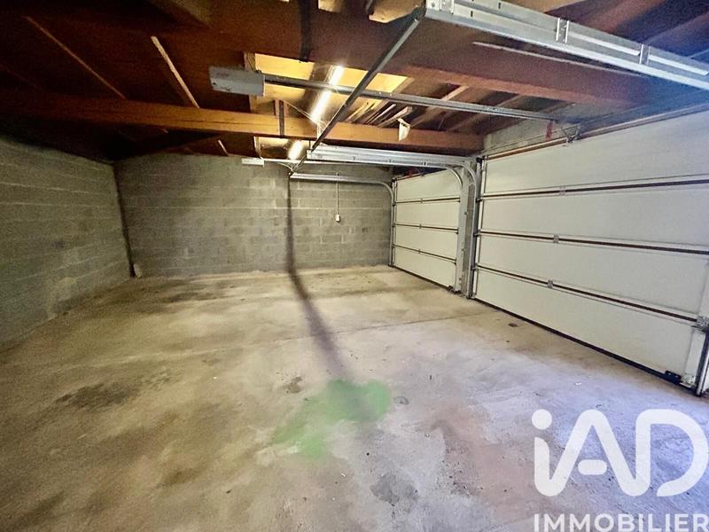 Maison - 186 m² - 7 pièces