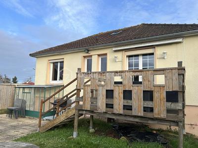 Maison traditionnelle - 65 m² - 4 pièces