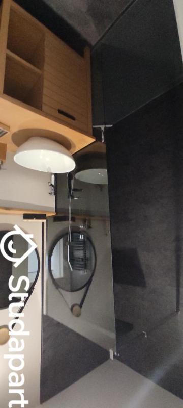 Chambre - 14 m² - 1 pièce