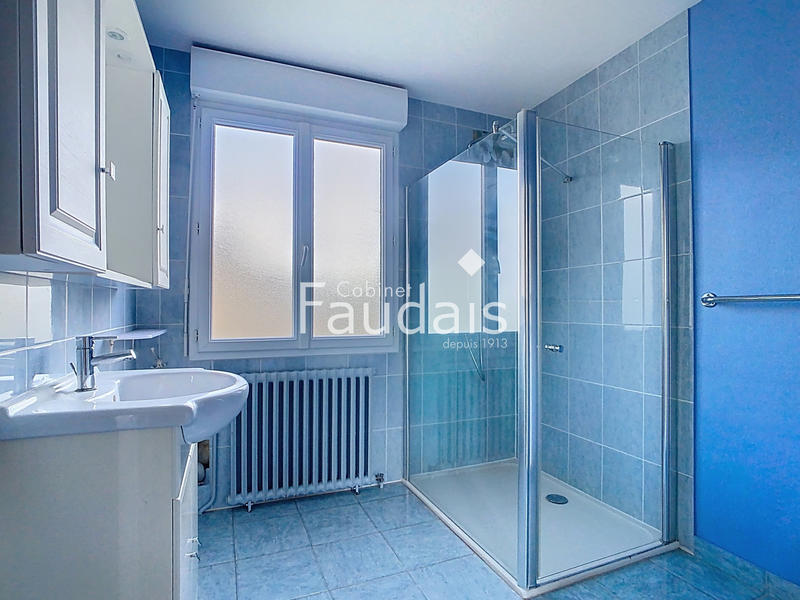 Maison - 121 m² - 4 pièces