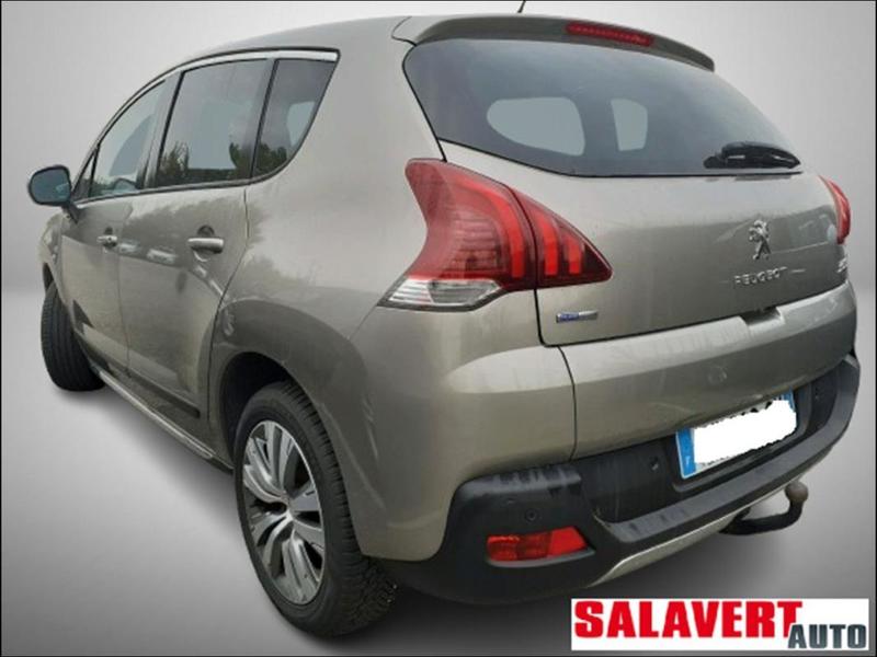 Peugeot 3008 1.2 130cv