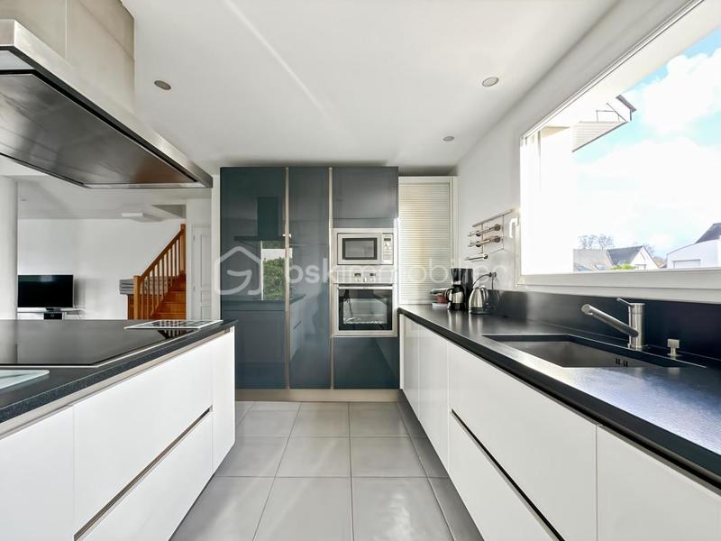 Maison - 168 m² - 6 pièces