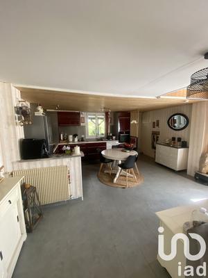 Maison - 90 m² - 3 pièces