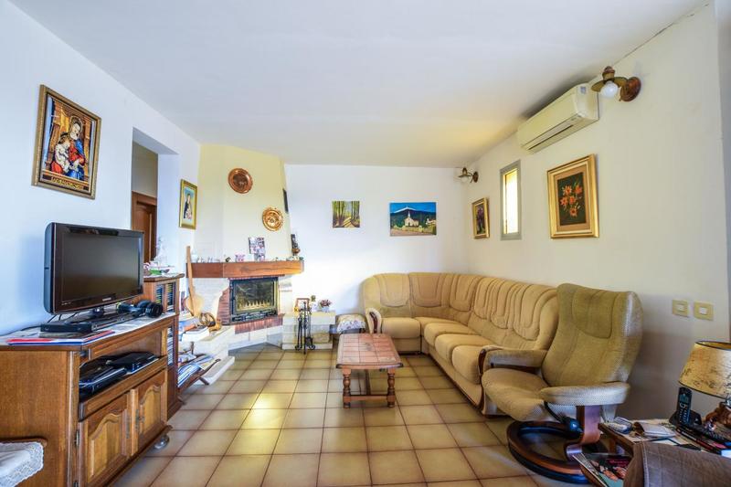 Maison - 172 m² - 5 pièces