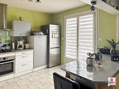 Maison - 72 m² - 4 pièces