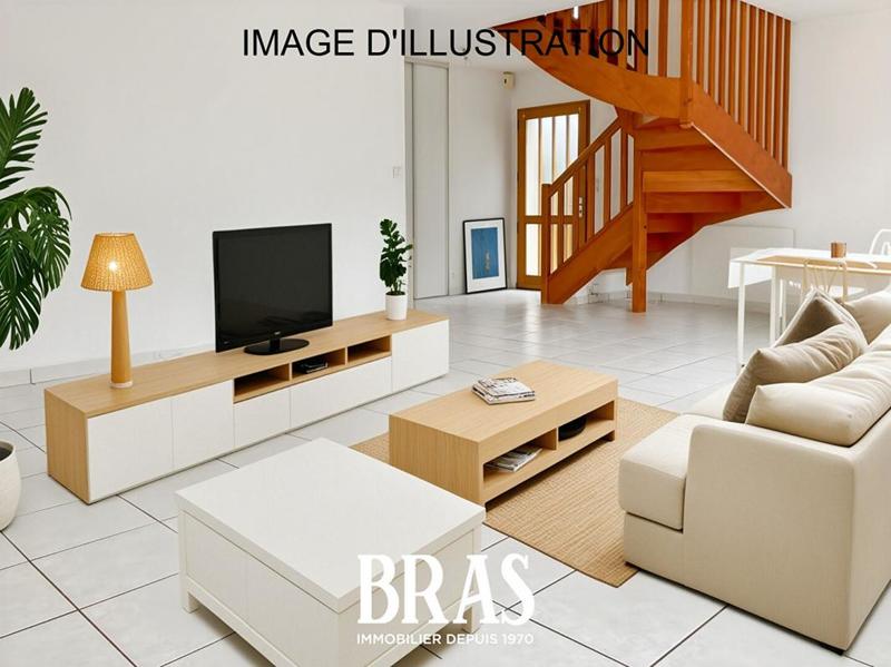 Maison - 98 m² - 5 pièces