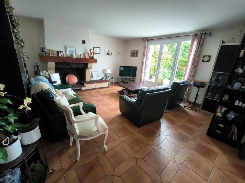 Propriété - 180 m² - 7 pièces