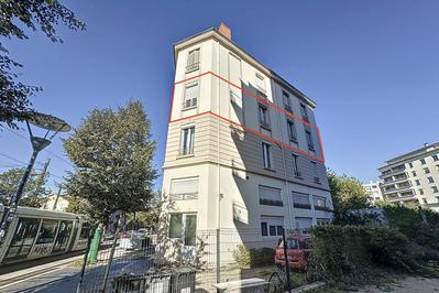 Appartement - 158 m² - 6 pièces