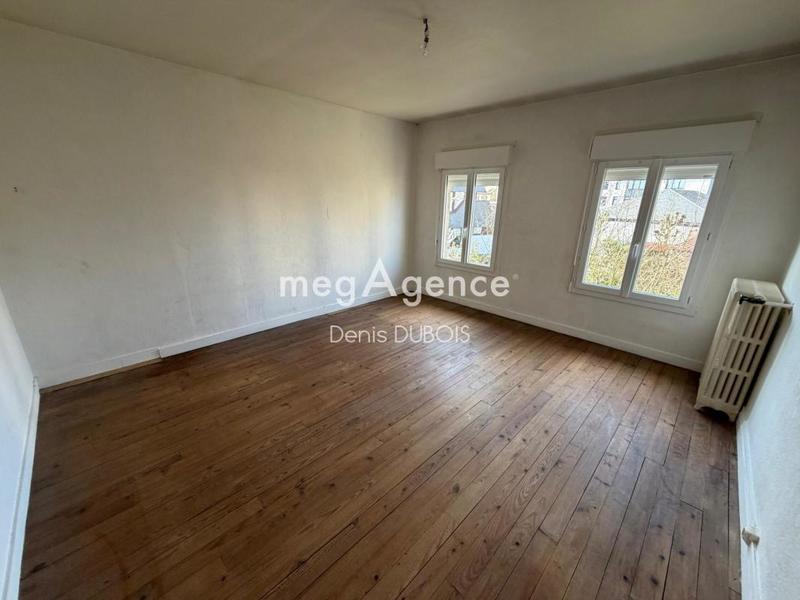 Maison - 94 m² - 5 pièces